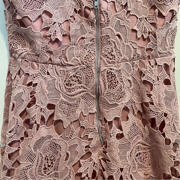 Lulu’s Nora Lee Dusty Rose Sleeveless Lace Midi Barbiecore Dress size S - Picture 7 of 14